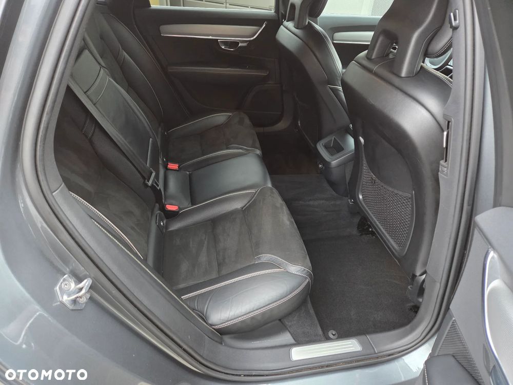 Volvo V90 - 17
