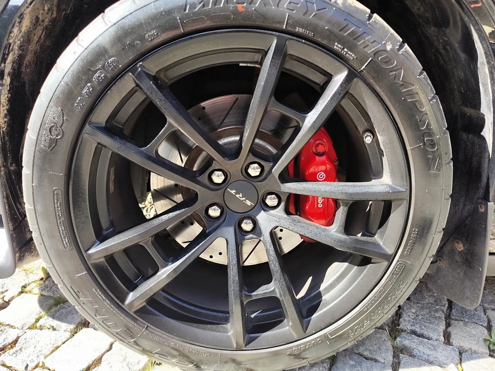 Dodge Challenger 5.7 R/T - 12