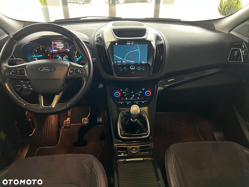 Ford Kuga 2.0 TDCi AWD ST-Line - 26