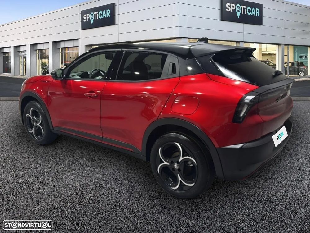 Alfa Romeo Junior 1.2 Speciale eDCT6 - 7