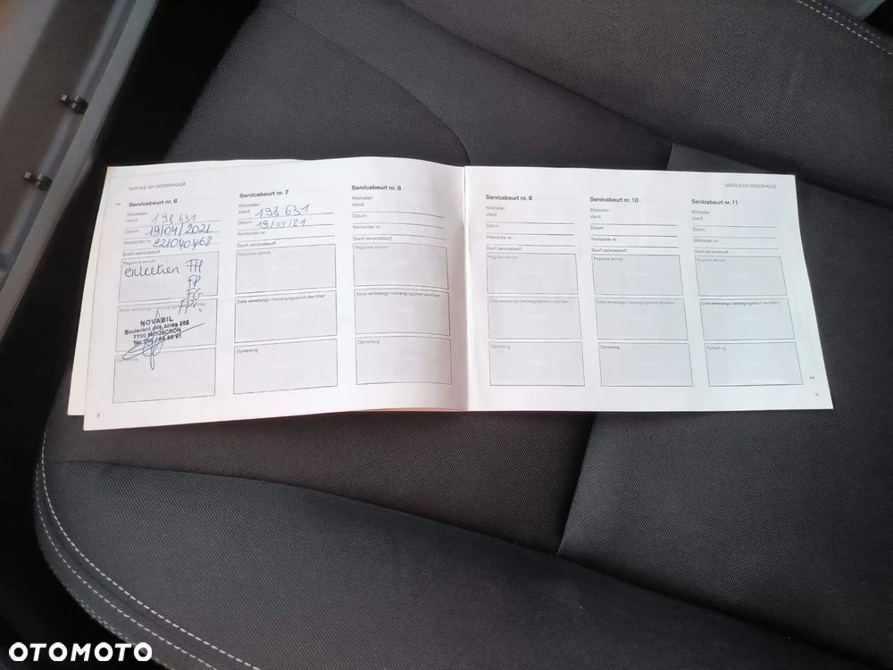 Volvo V60 D2 Drive-E Dynamic Edition (Kinetic) - 32