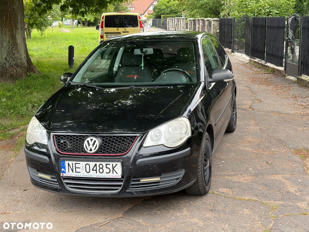 Volkswagen Polo 1.4 16V Comfortline - 2