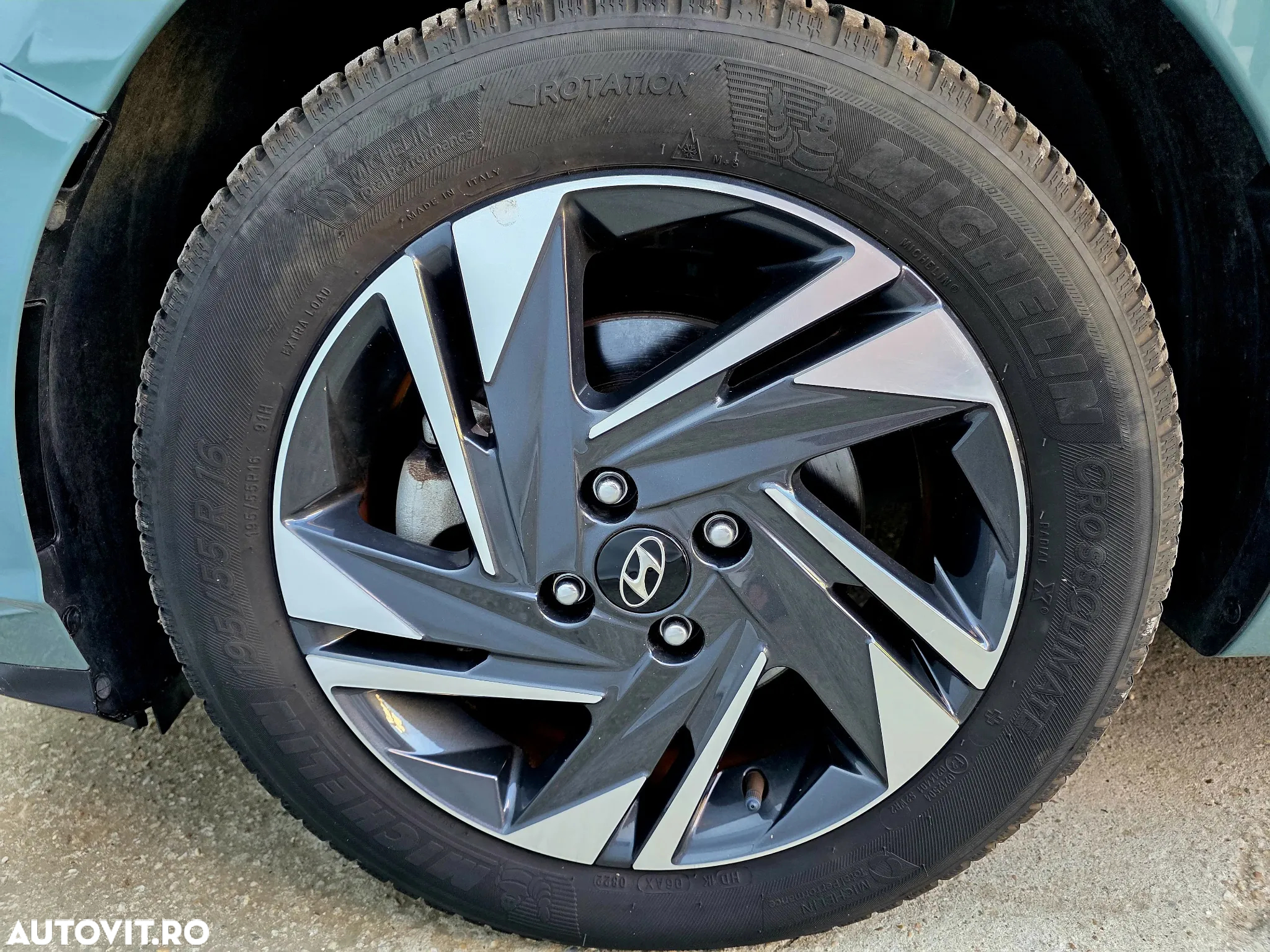 Hyundai i20 1.0 l T-GDi M-Hybrid 100CP 7DCT 5DR Led Line - 8