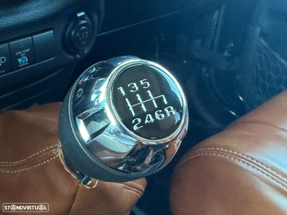 Jeep Wrangler Unlimited 2.8 CRD MTX Sahara Urban Edition - 29