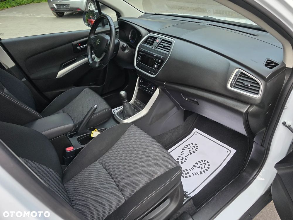 Suzuki SX4 S-Cross - 32