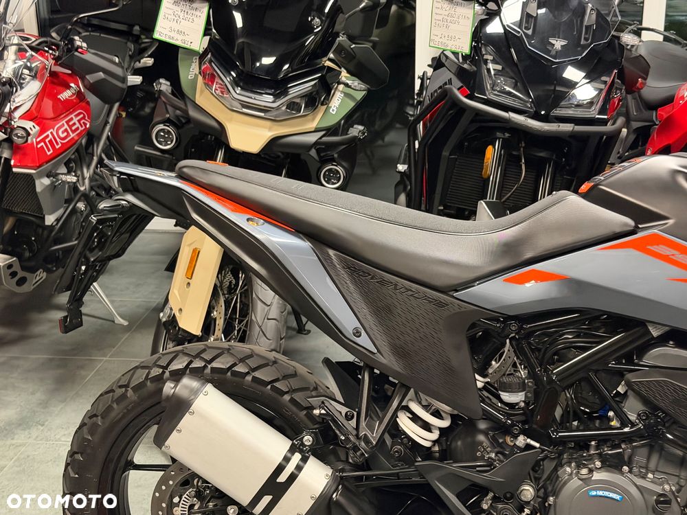 KTM Adventure - 10