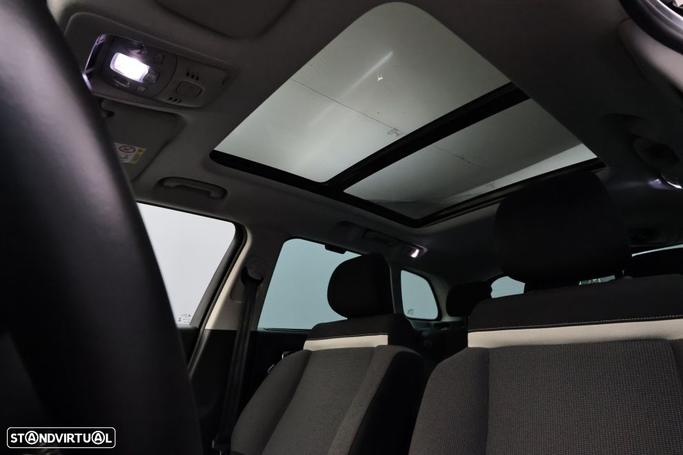 Citroën C3 Aircross 1.6 BlueHDi Shine S&S - 16