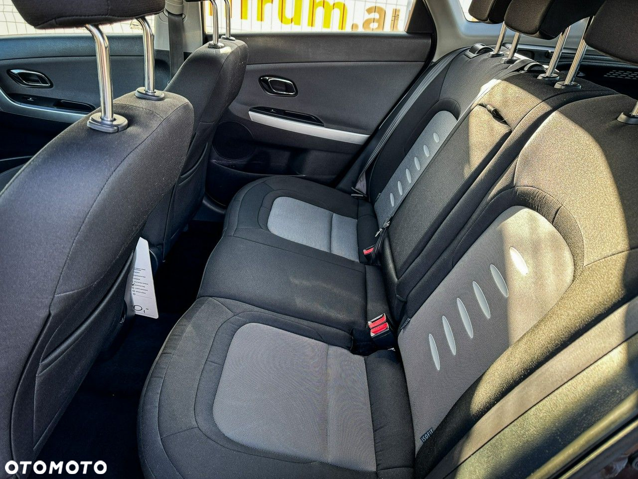 Kia Ceed - 23