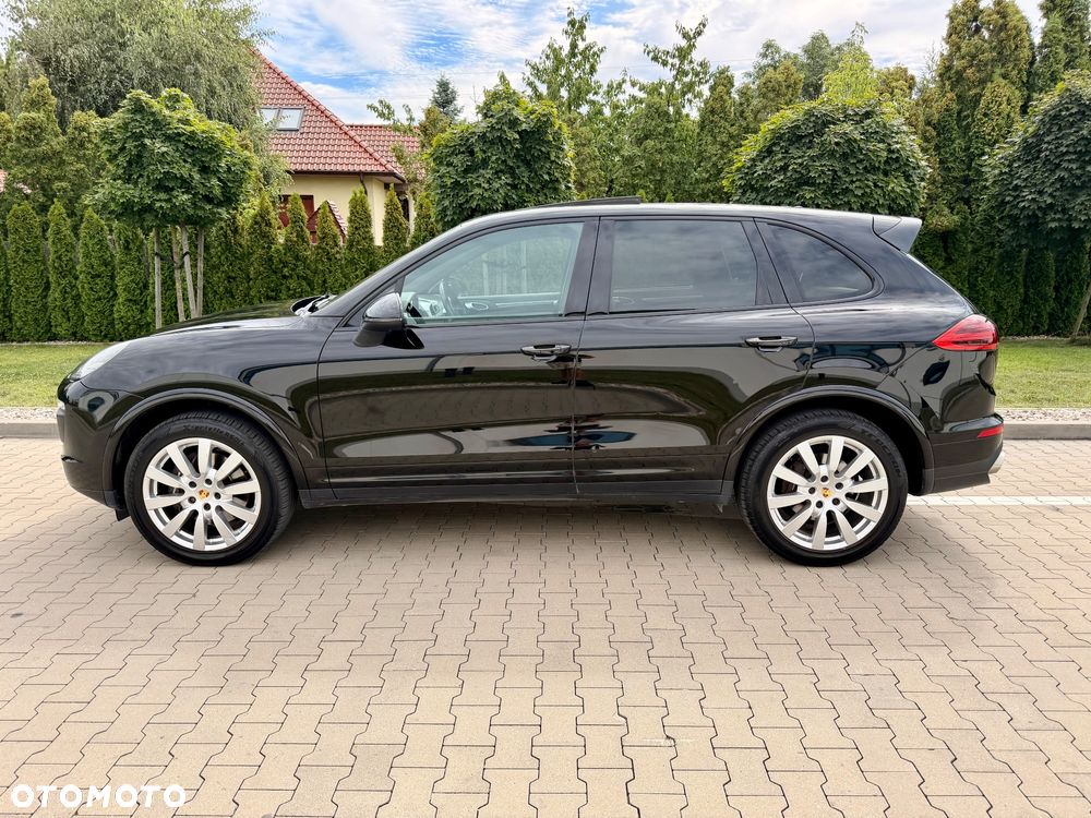 Porsche Cayenne Standard - 15