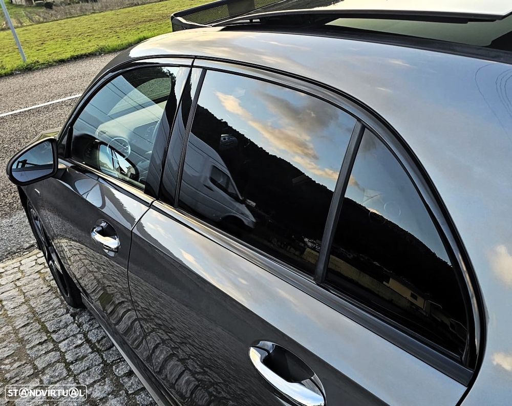 Mercedes-Benz A 250 e 8G-DCT AMG Line - 27