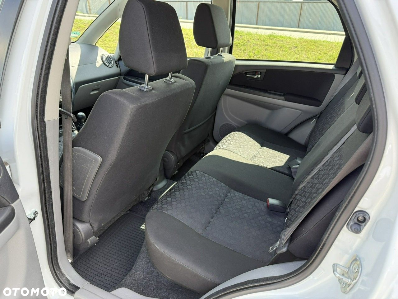Suzuki SX4 - 8