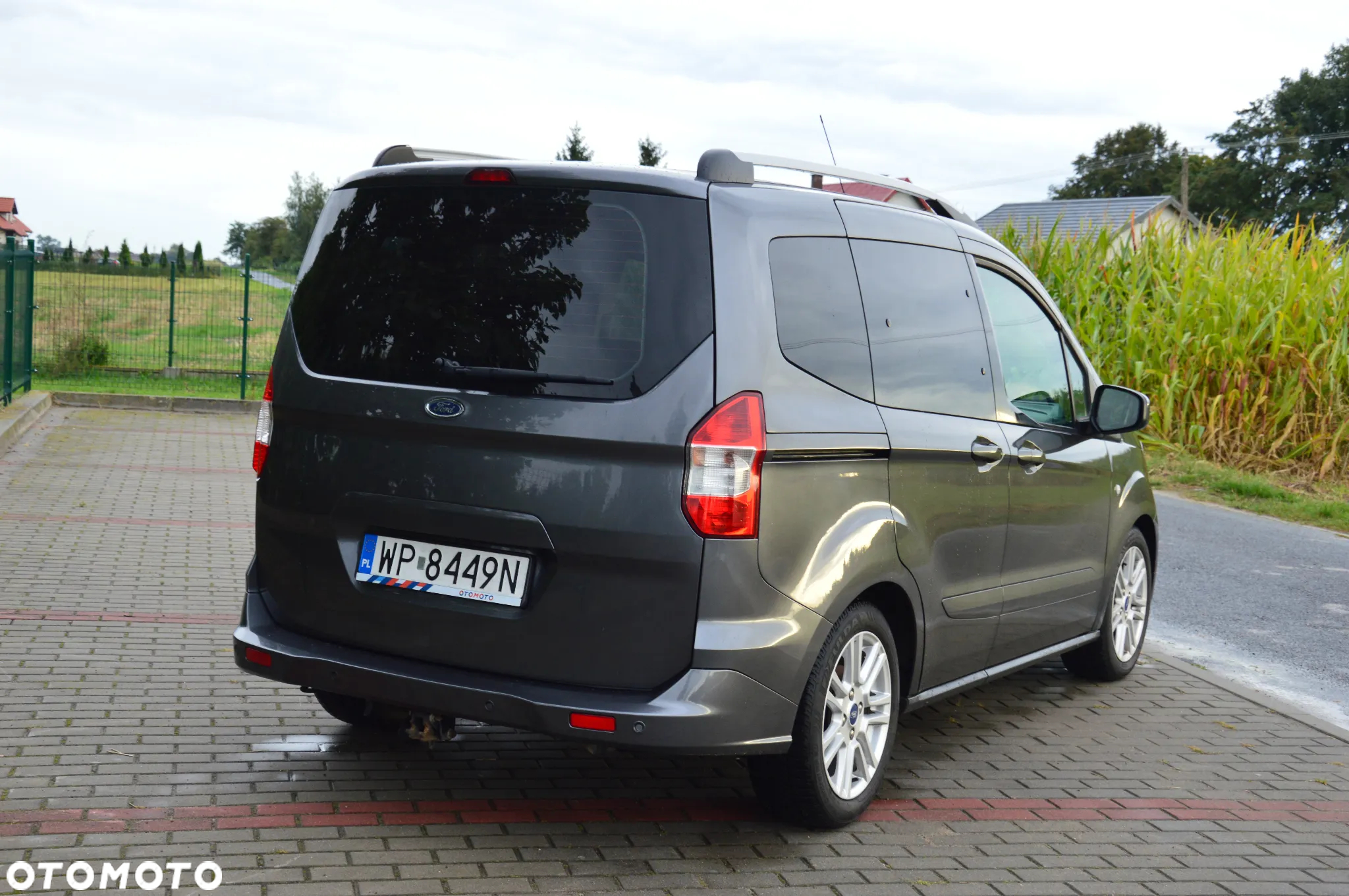 Ford Tourneo Courier 1.5 TDCi Titanium - 9