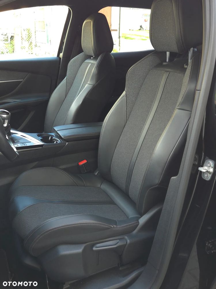Peugeot 3008 1.2 PureTech GT S&S - 22