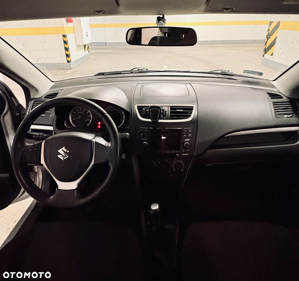Suzuki Swift - 11