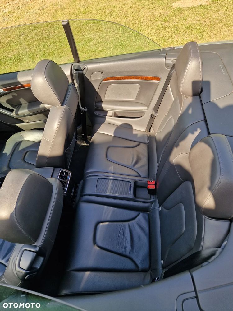 Audi A5 Cabrio 2.0 TFSI quattro S tronic - 12