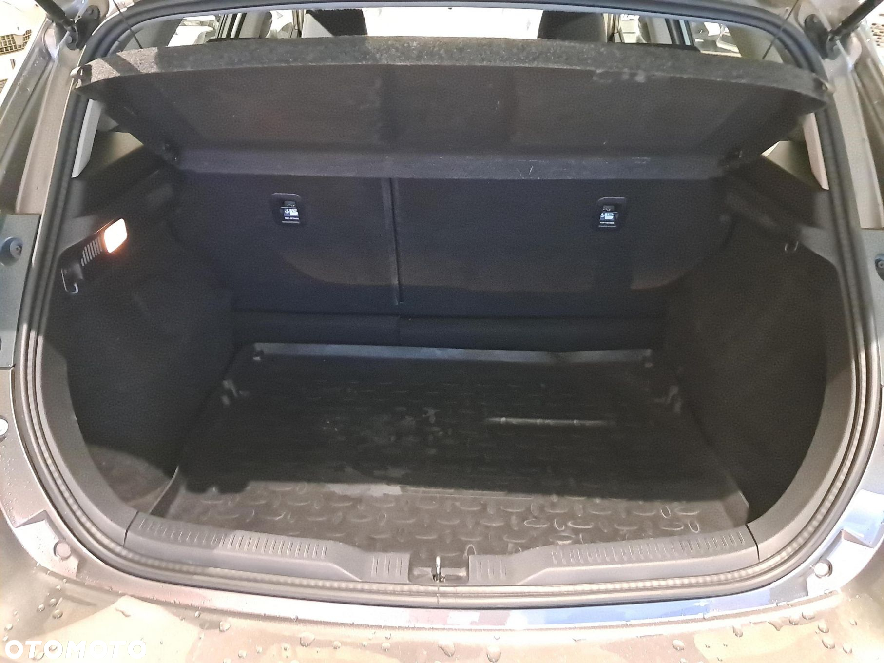 Toyota Auris 1.33 VVT-i Active - 11
