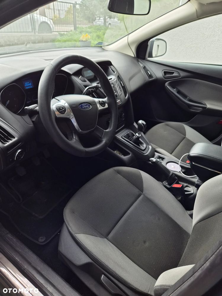 Ford Focus 1.6 TDCi Edition - 8