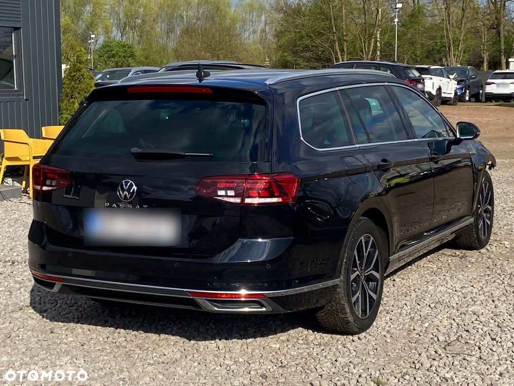 Volkswagen Passat 2.0 TDI Elegance DSG - 1