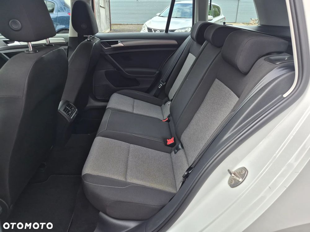 Volkswagen Golf 1.6 TDI BMT Highline - 16