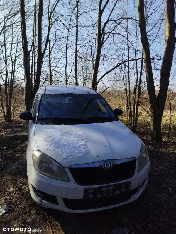 Skoda Praktik Roomster na części
