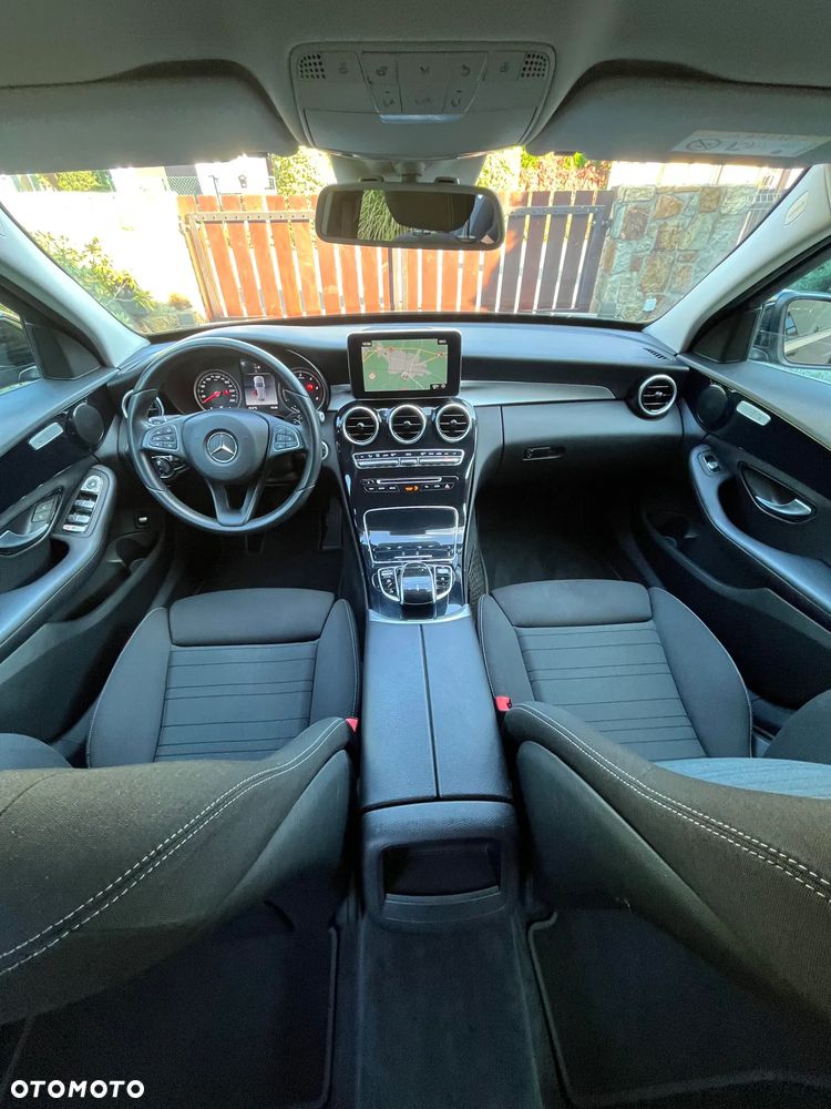 Mercedes-Benz Klasa C 220 d 4Matic 9G-TRONIC - 13