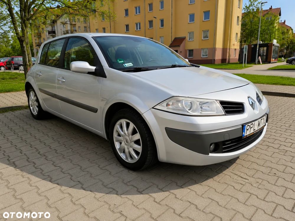 Renault Megane 1.6 16V Air - 11