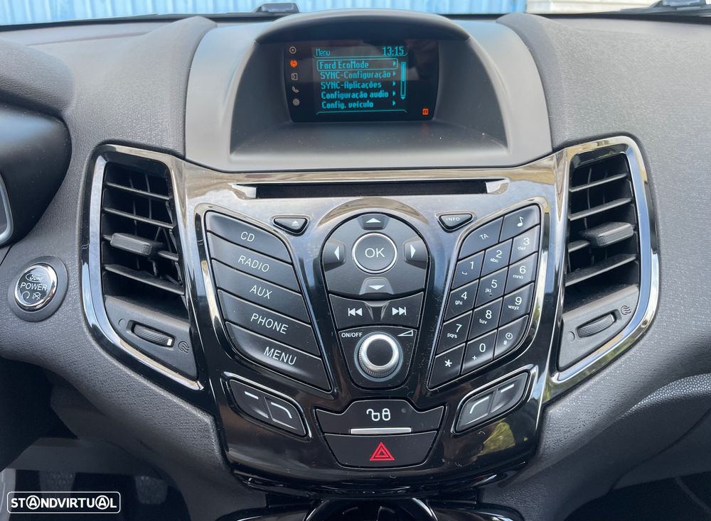 Ford Fiesta 1.0 T EcoBoost Titanium - 20