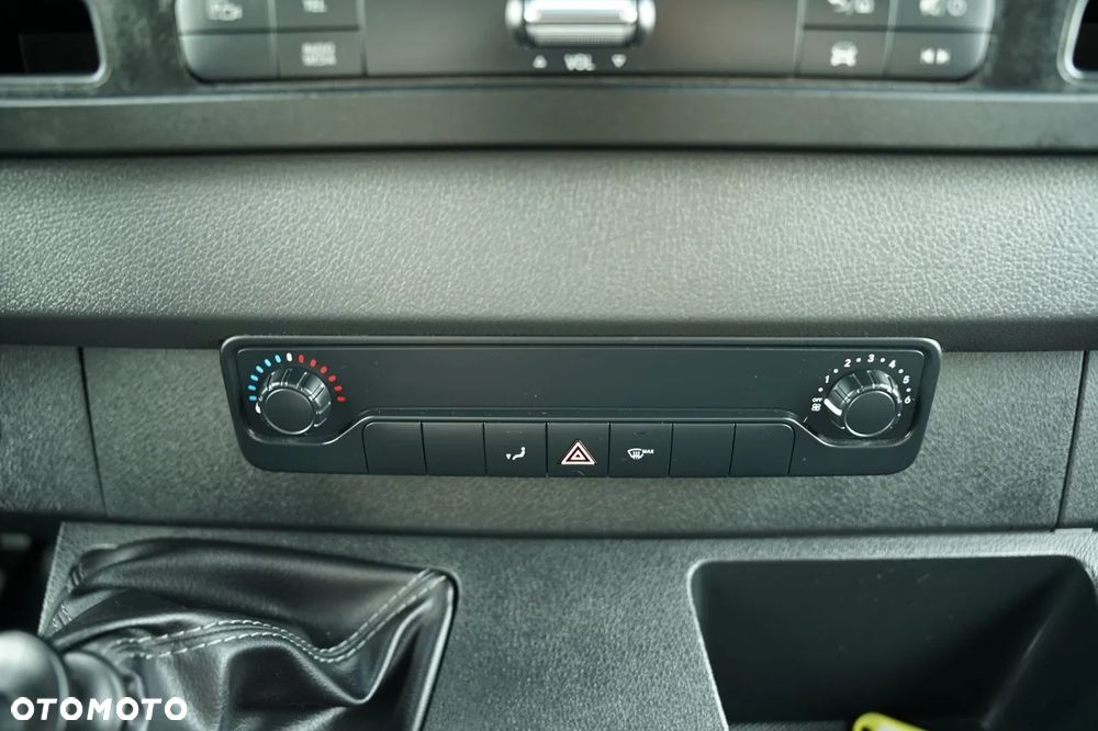 Mercedes-Benz SPRINTER / KONTENER - 4,3 M / WINDA DHOLLANDIA - 750 KG / BLIŹNIAK / 3 MIEJSCA / SPROWADZONY / EURO 6 - 31