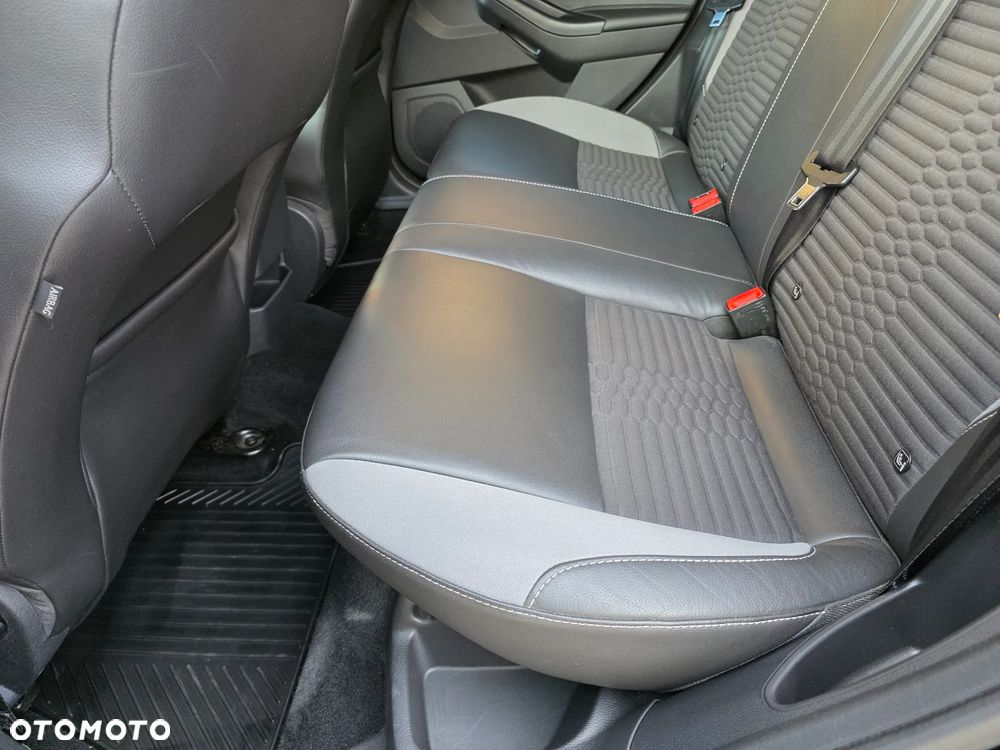 Ford Focus 2.0 TDCi ST mit Leder-Sport-Paket - 19