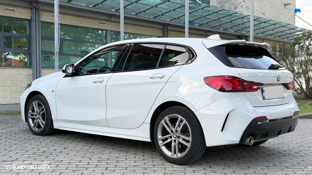 BMW 118 i Pack Desportivo M Auto - 26
