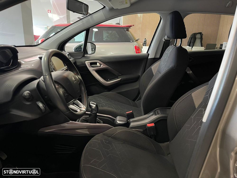 Peugeot 2008 PureTech 82 Style - 6