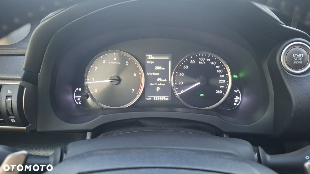 Lexus IS 200t / 300 Elegance - 15