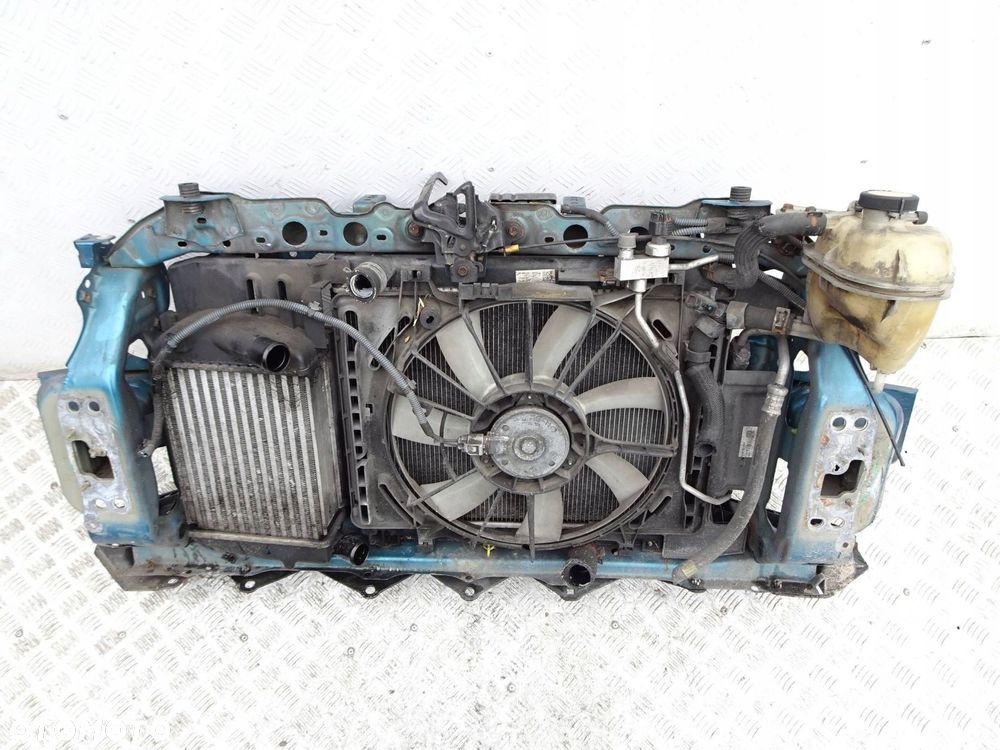 pas przedni chłodnice kpl. toyota yaris iii 1.4 d4d - 9