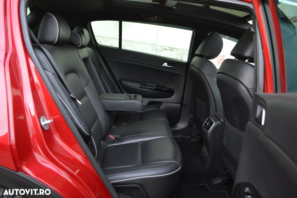 Kia Sportage 2,0 CRDI AWD Aut. GT Line - 7