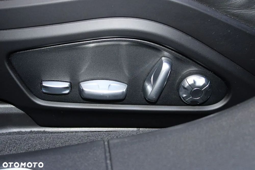 Porsche Panamera 4S E-Hybrid - 13