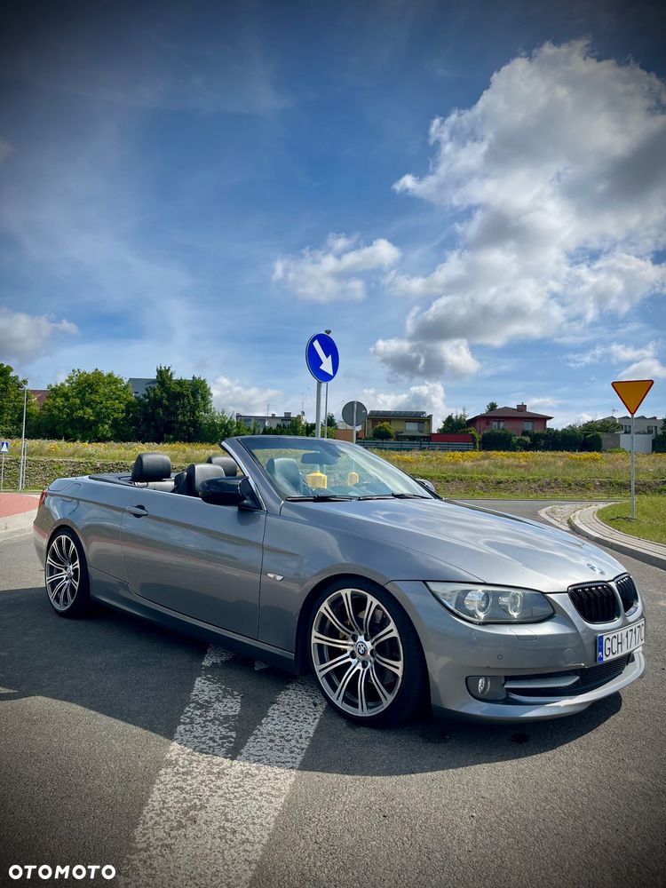 BMW Seria 3 325d - 1