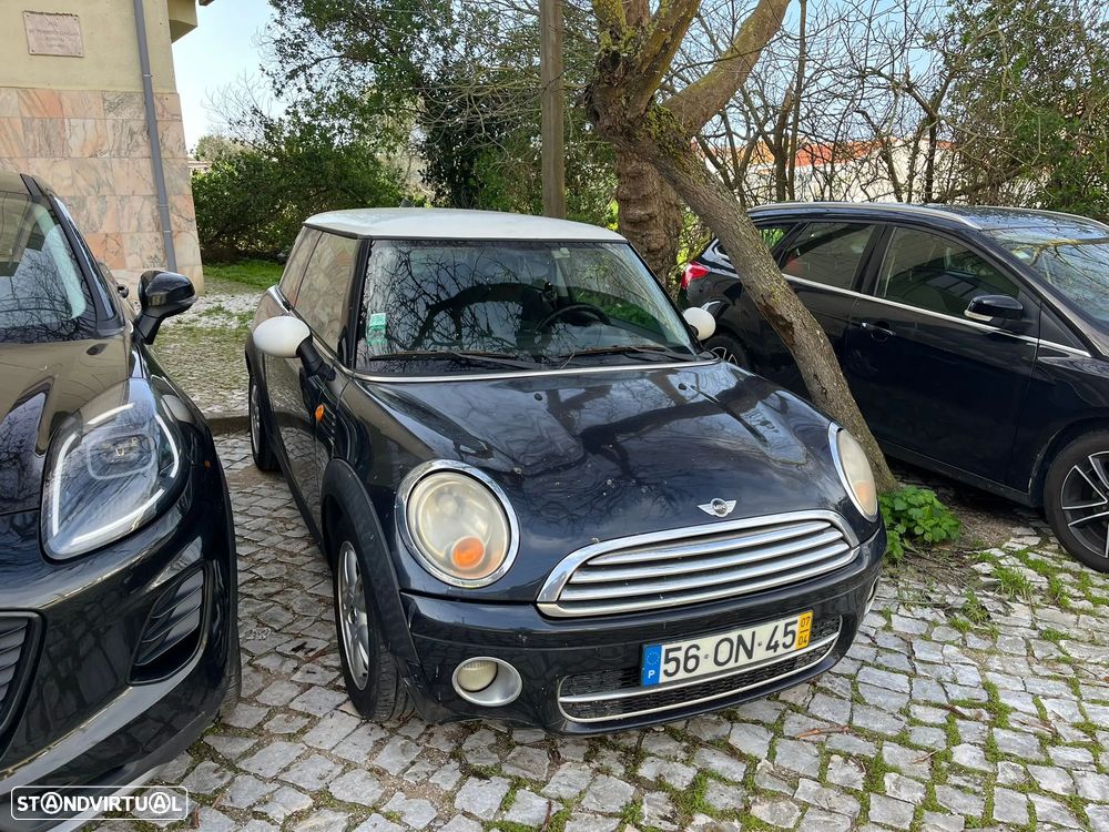 MINI 3 Portas Cooper D - 1