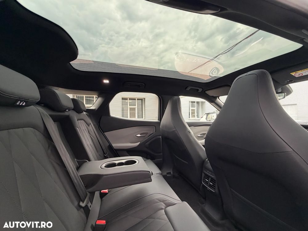 Ford Explorer RWD 77 kWh Extended Range Premium - 16