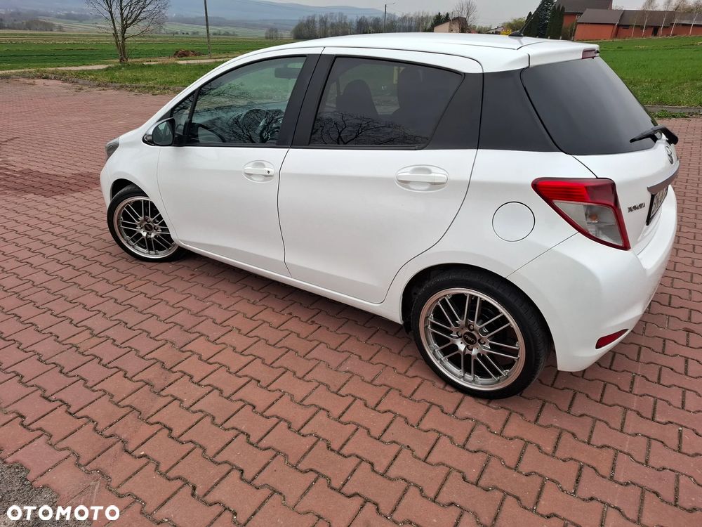 Toyota Yaris 1.33 VVT-i Edition - 15