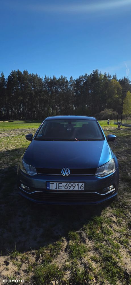 Volkswagen Polo - 2