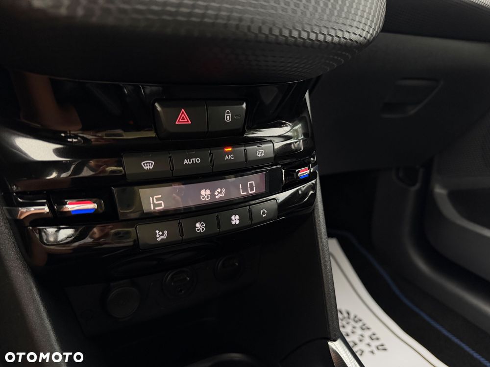 Peugeot 2008 1.6 VTi Allure - 14