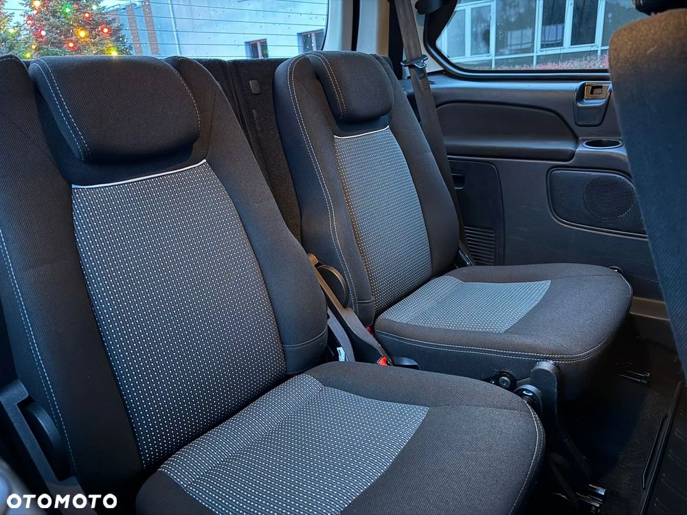 Ford Galaxy 1.6 TDCi DPF Start-Stop Trend - 10