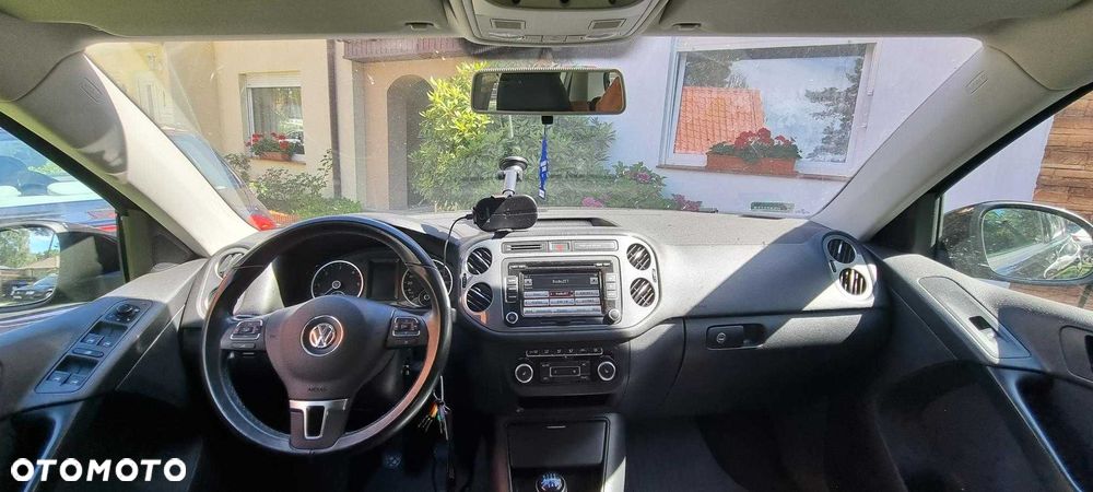 Volkswagen Tiguan - 5