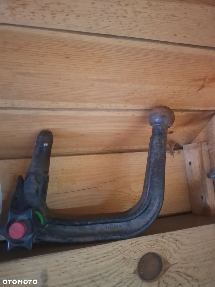 Toyota Avensis 2.2 D-4D Prestige - 24