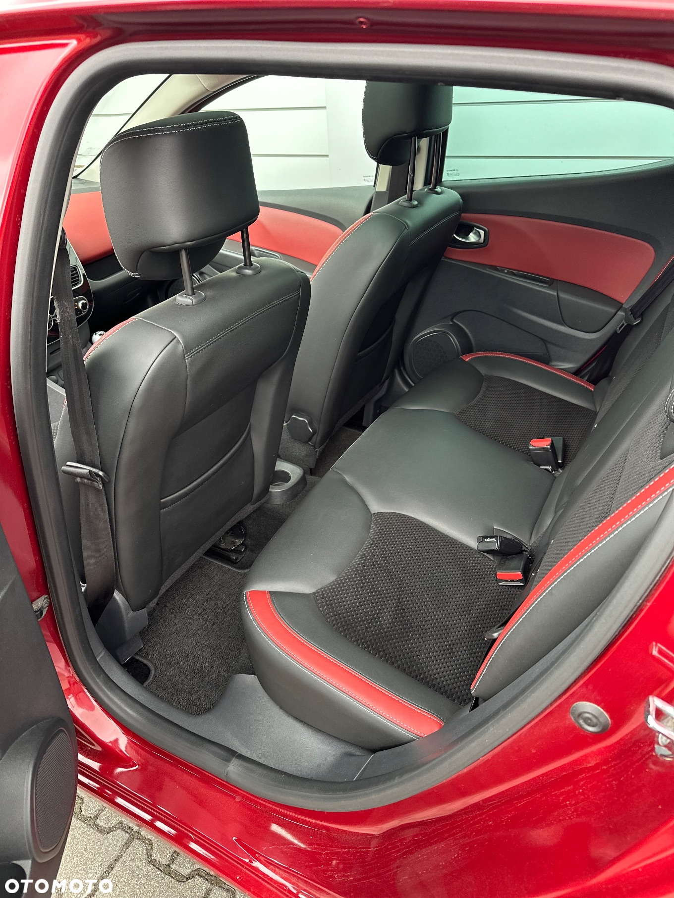 Renault Clio ENERGY TCe 120 INTENS - 10