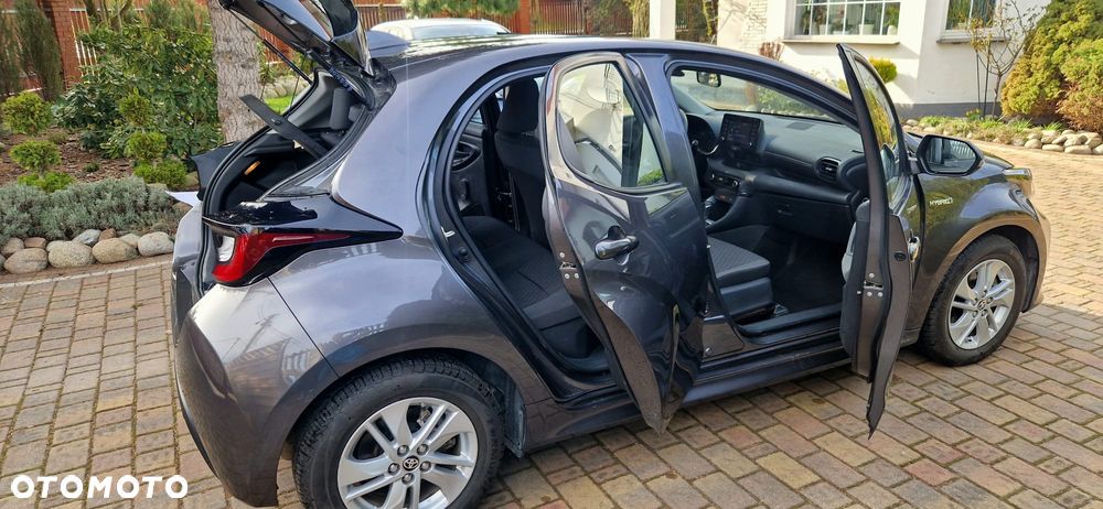Toyota Yaris 1.5 VVT-i Selection - 13