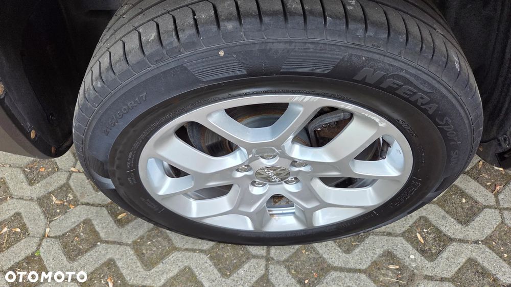Jeep Renegade 1.4 MultiAir Limited - 39