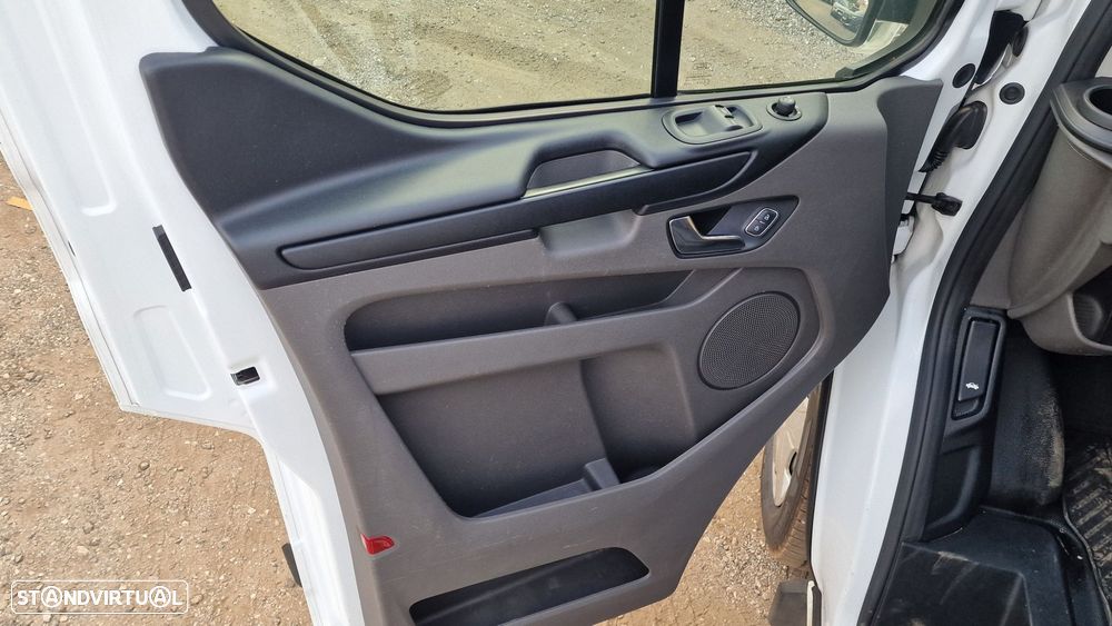 Ford Transit Custom 300L2 2.0 TDCi H1-T.Baixo Trend - 9
