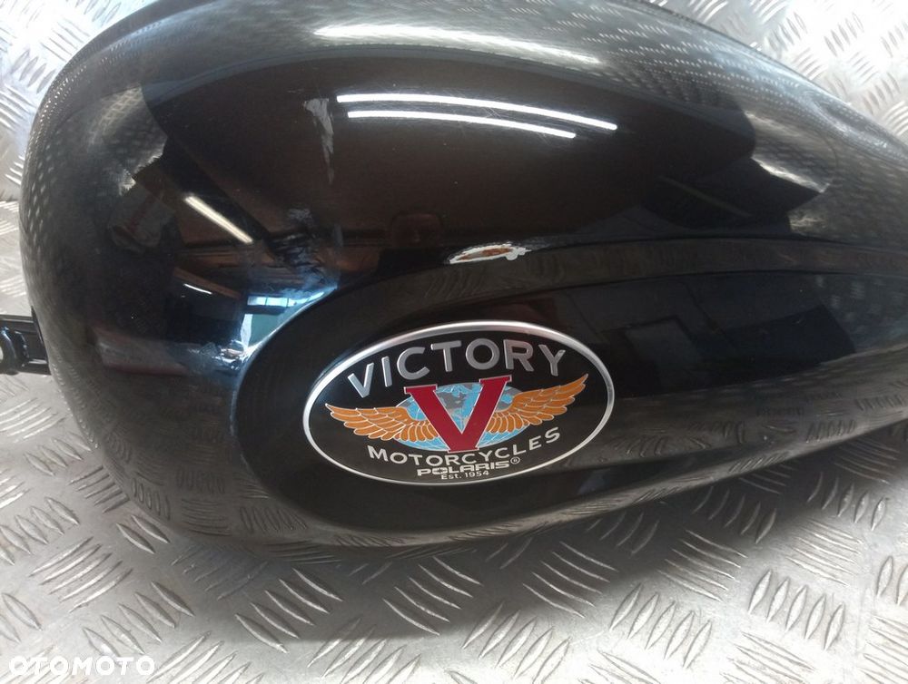 Zbiornik bak paliwa VICTORY VEGAS / 8-BALL 06-10r   PN. 1014738-266 - 8