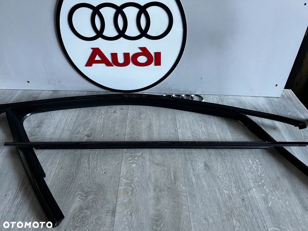 LISTWA LISTWY ZGARNIAJĄCA Q3 83A 83F PRZÓD TYŁ PRAWA LEWA RAMKA DRZWI PRZÓD TYŁ PRAWA LEWA SHADO LINE 83A837476A 83F837431 83F839475A 83F839431 83F839476A 83F839432 83F837432 83A837476A  CENA W OPISIE - 11